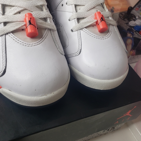 Air Jordan 6 Retro "White Infrared" - Picture 6 of 6